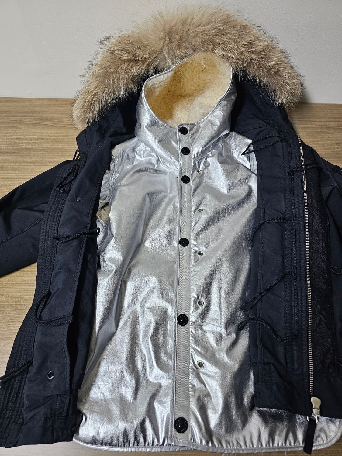 스톤아일랜드 Silver Sherling Liner Fur 다비드 자켓 상품이미지7