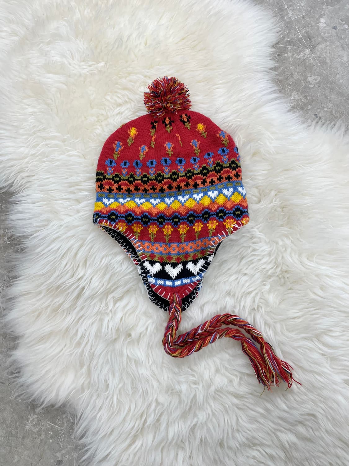 노르딕 하구미 방울 이어플랩 비니 상품이미지4