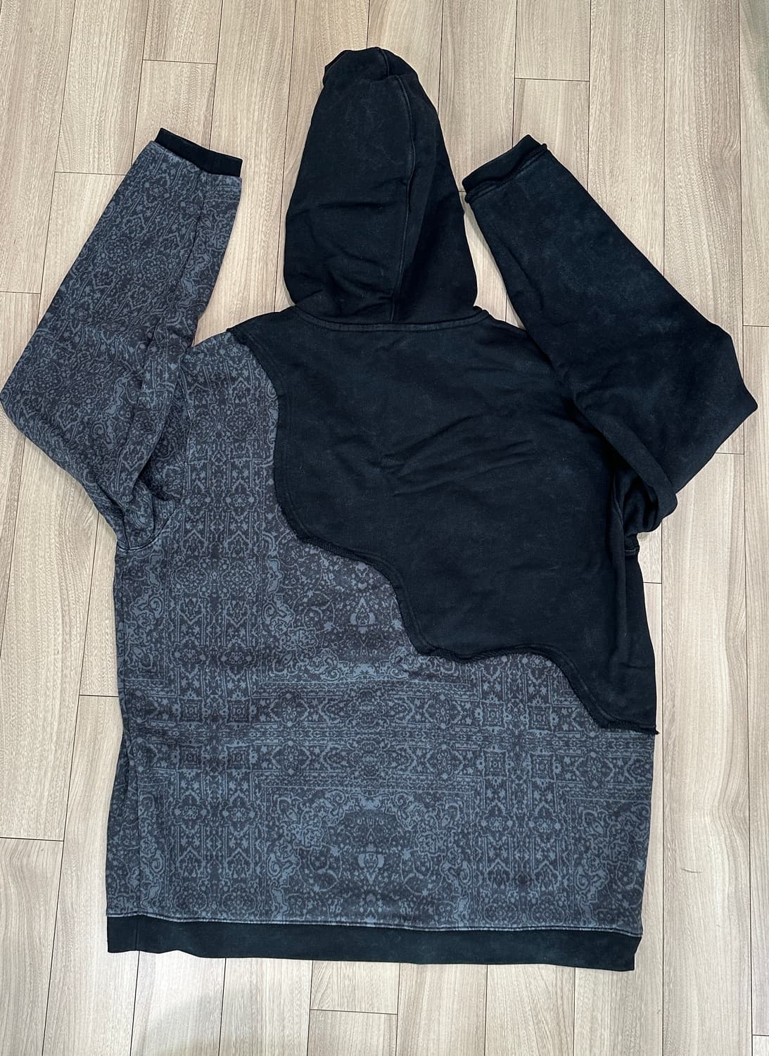 Les Benjamins Oversized Hoodie 상품이미지2