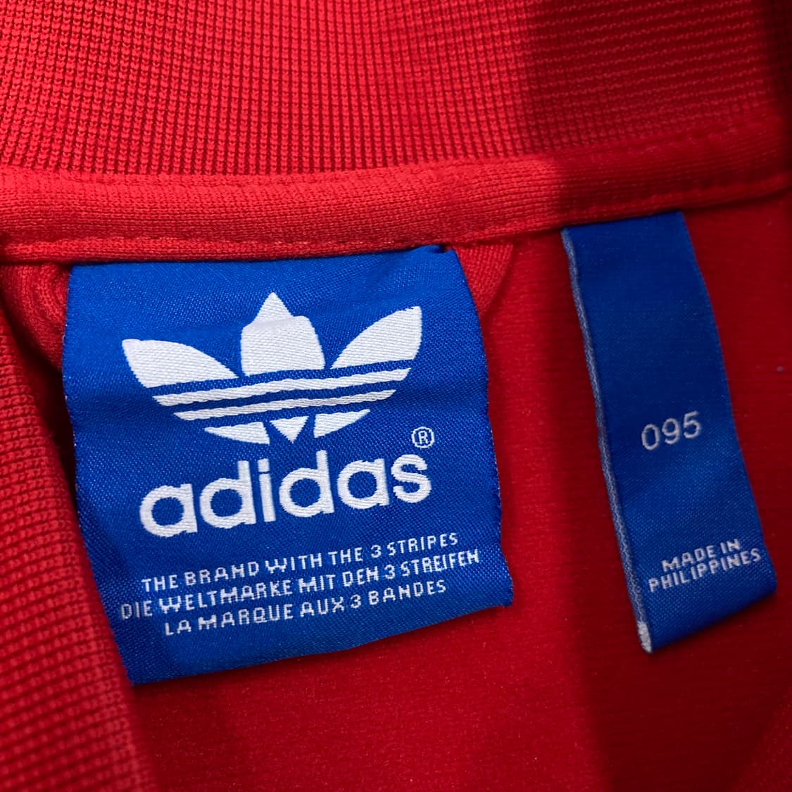 아디다스 레드 컬러 슈퍼스타 트랙탑 상품이미지3