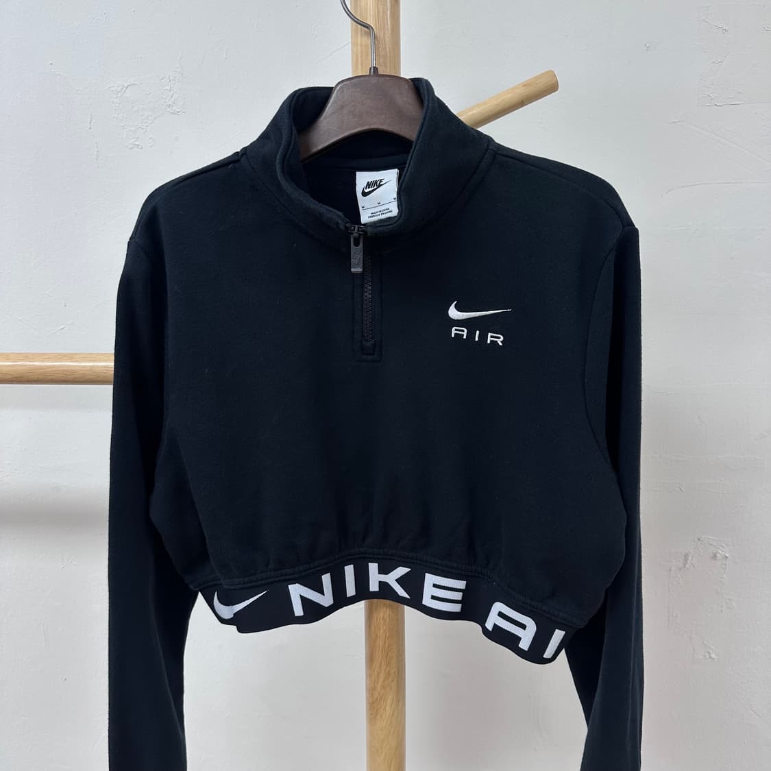 나이키 에어 여성 플리스 탑 크롭 반집업 M사이즈 J12 상품이미지4