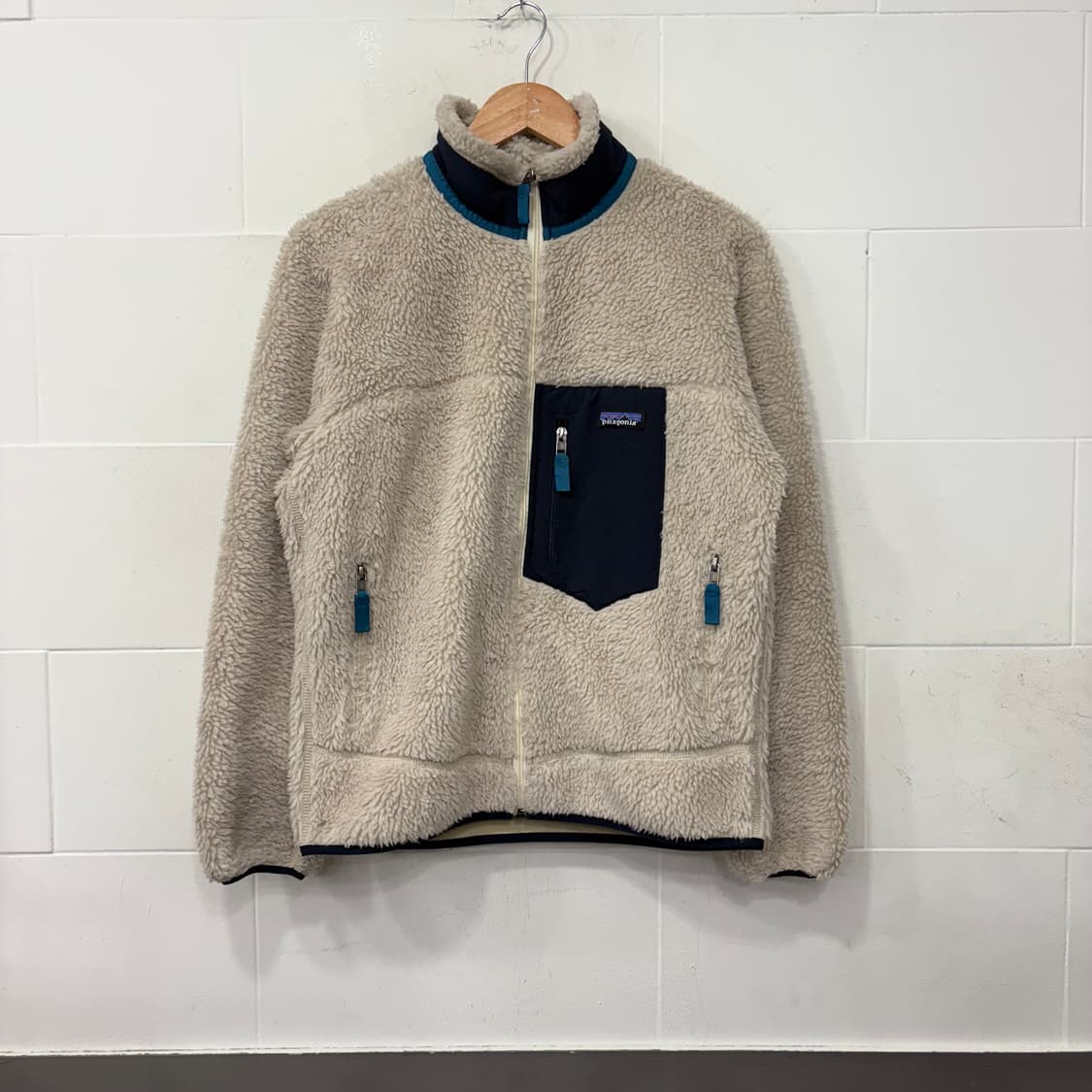 파타고니아 클래식 레트로-X 자켓 상품이미지1