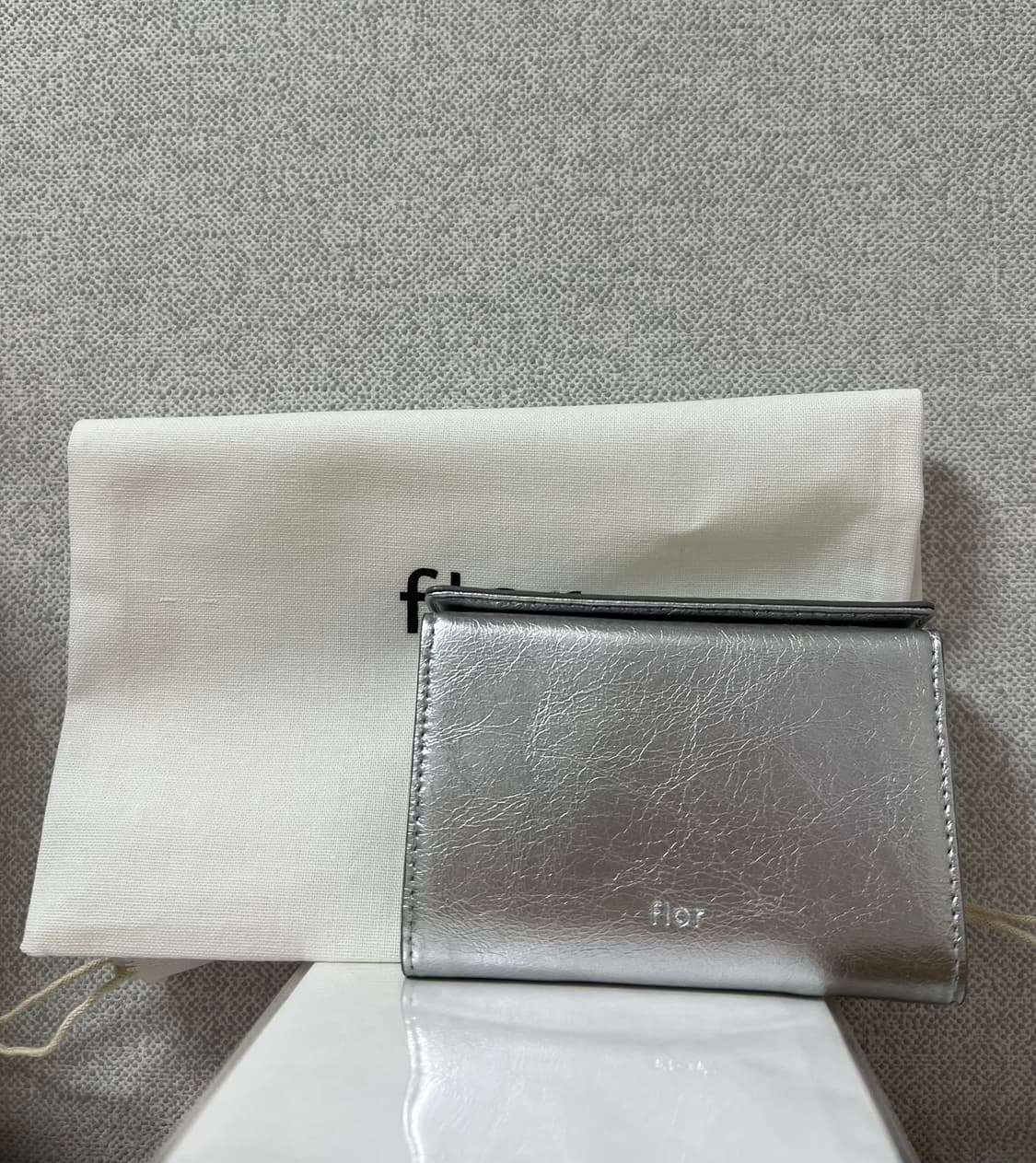 [새제품/단종] flor 플로르 유즈 월렛 실버 상품이미지6