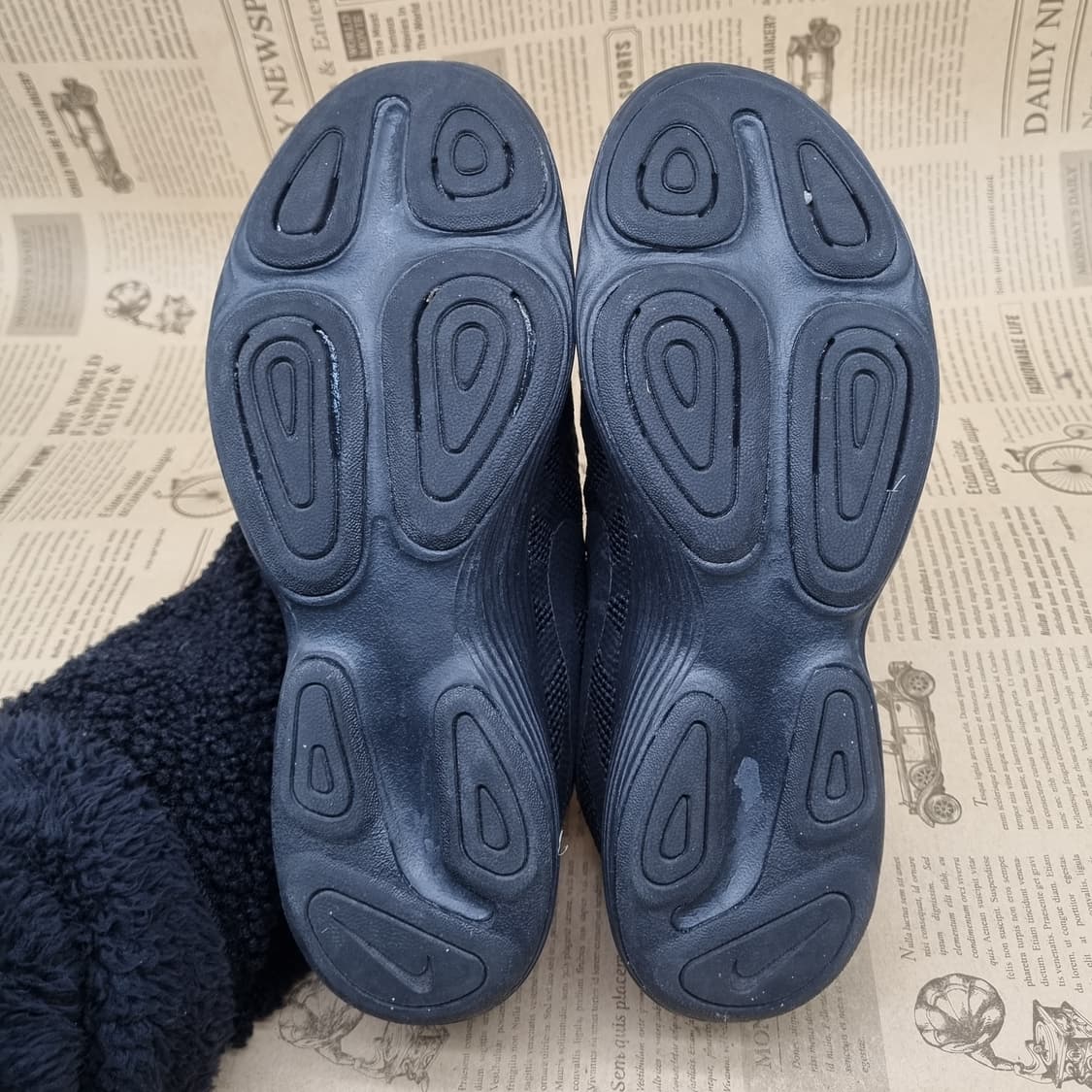 나이키 레볼루션4 여성 런닝화240 상품이미지3