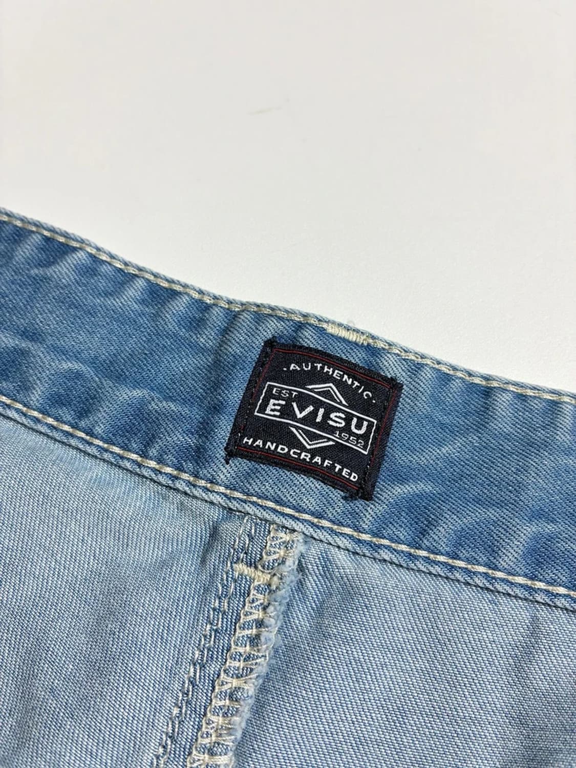 에비수 EVISU 23SS 페인팅 로고 빅힐스 데님 반바지 R2323 상품이미지7