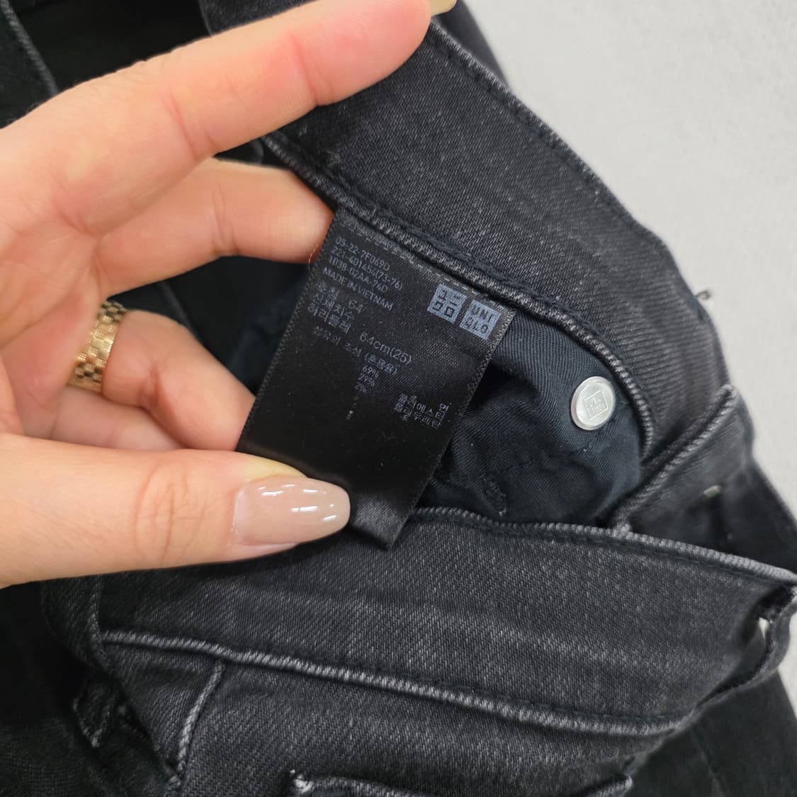 64 유니클로진스 흑청 데님팬츠 0224J 상품이미지4