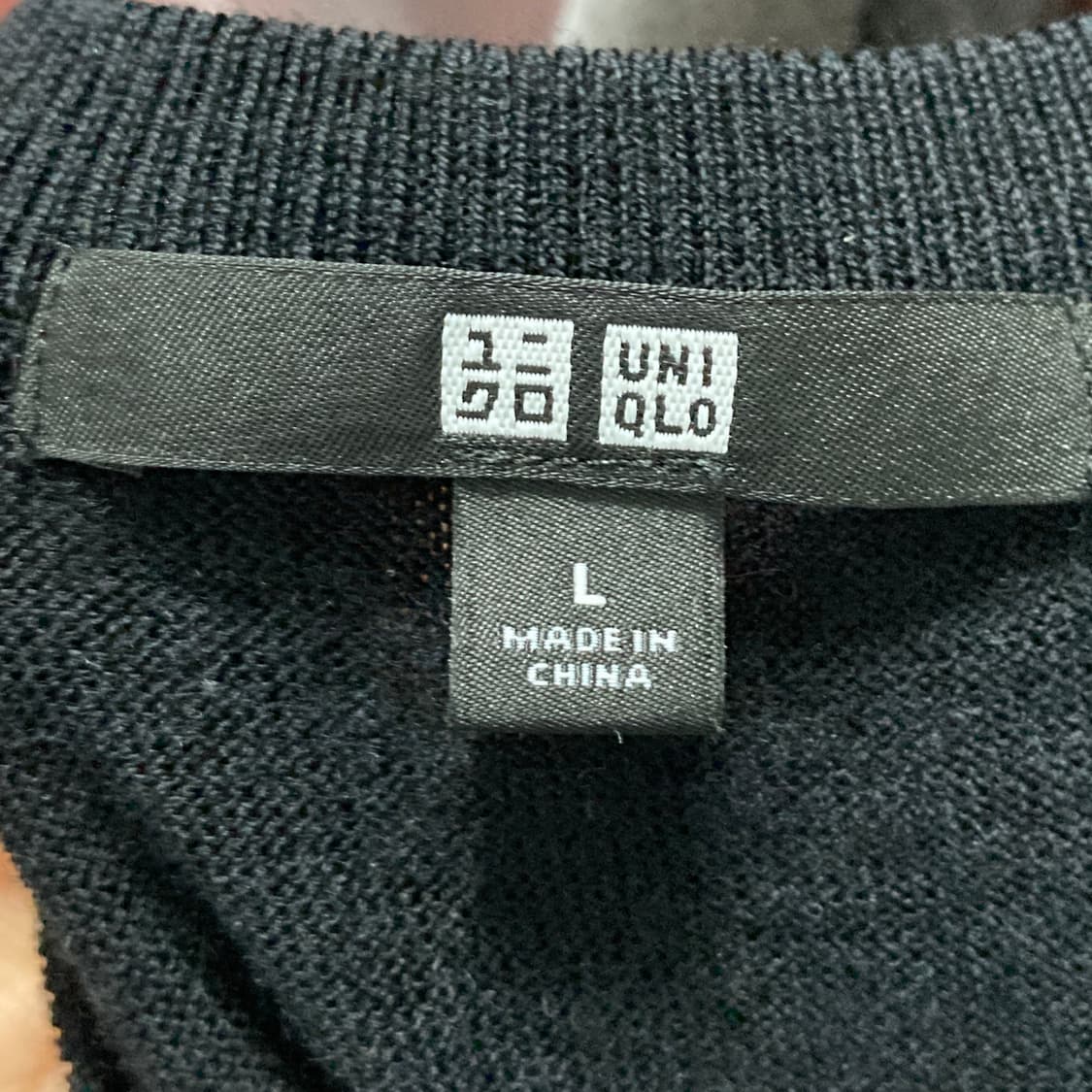 유니클로 여성순모니트반팔 L 상품이미지4