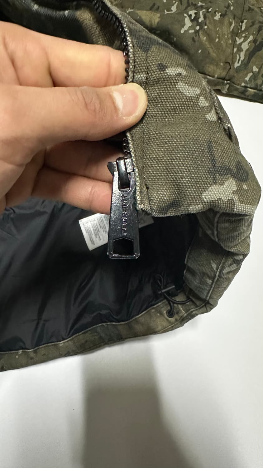 칼하트 카모 플리스 후드 자켓 상품이미지4