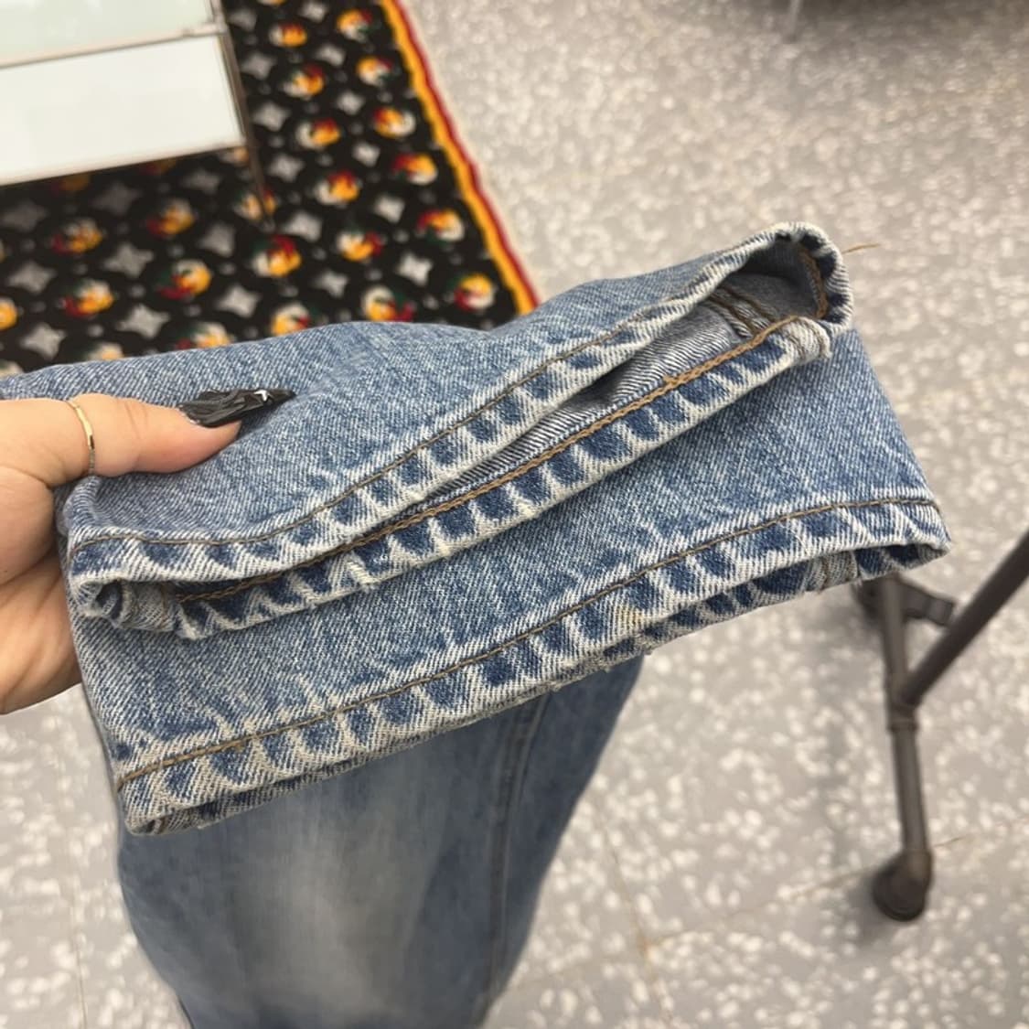 유니클로 U 빈티지 워싱 연청 데님팬츠 34인치 C08506 상품이미지6