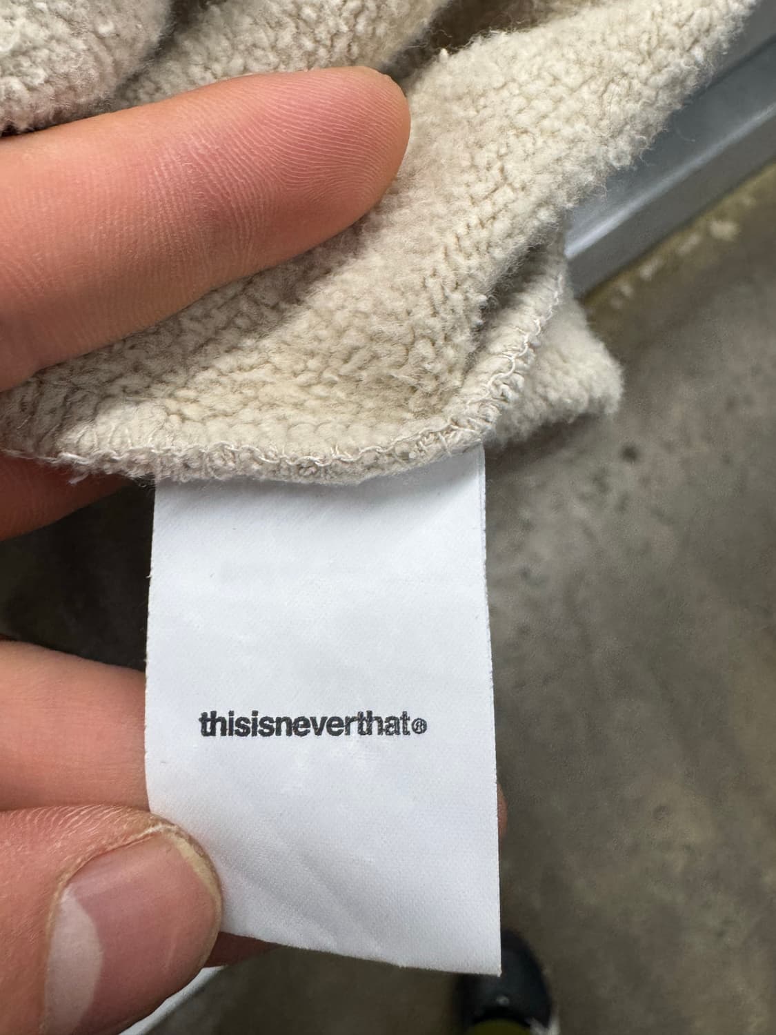 디스이즈네버댓 맨투맨 L 베이지 상품이미지4