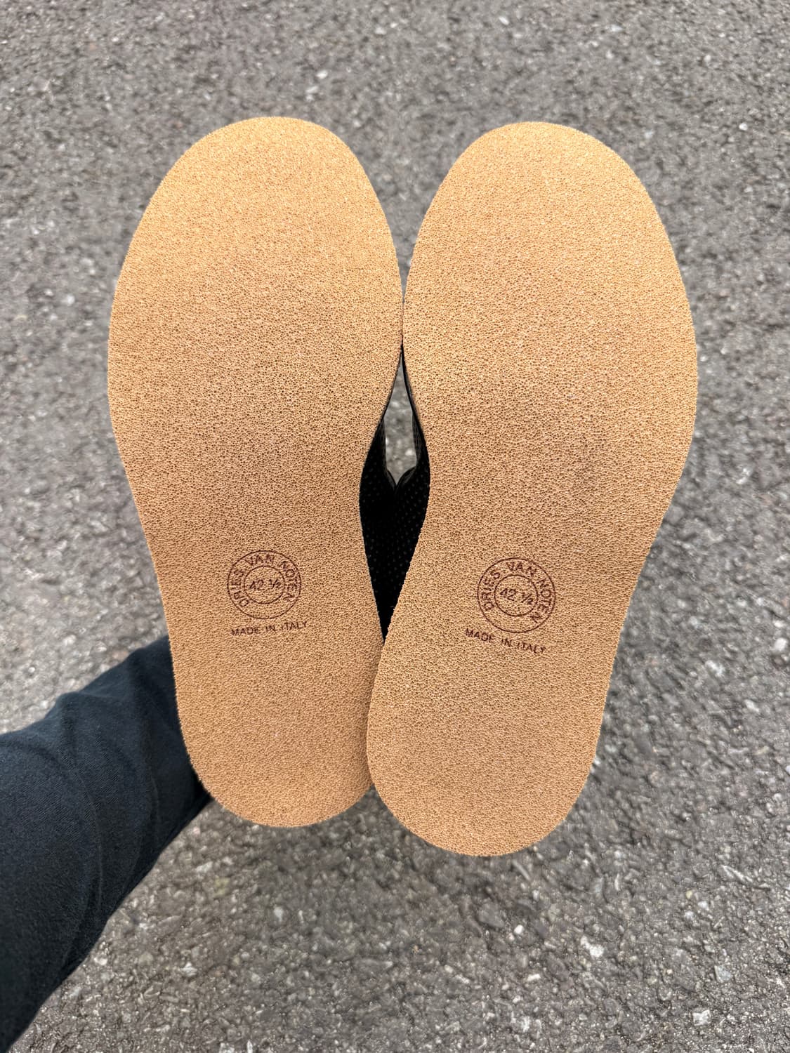 Perforated Leather Slip-on Sneakers 상품이미지4