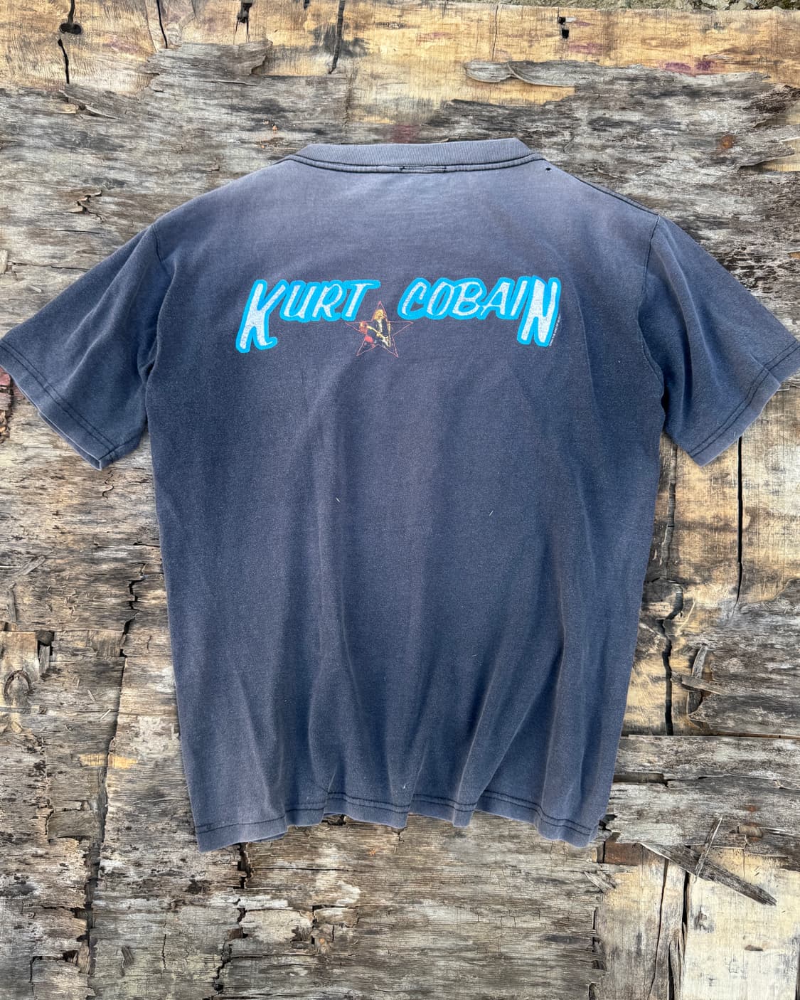 빈티지 커트코베인 1996 페이딩 티셔츠 상품이미지2