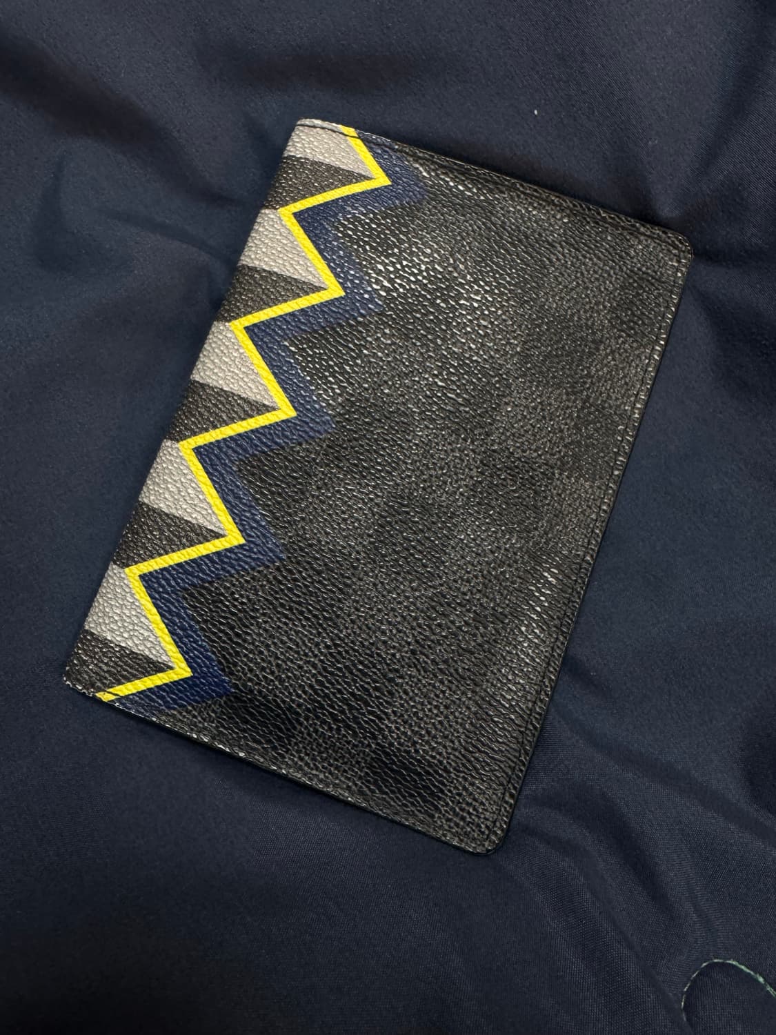 루이비통 여권지갑 상품이미지1