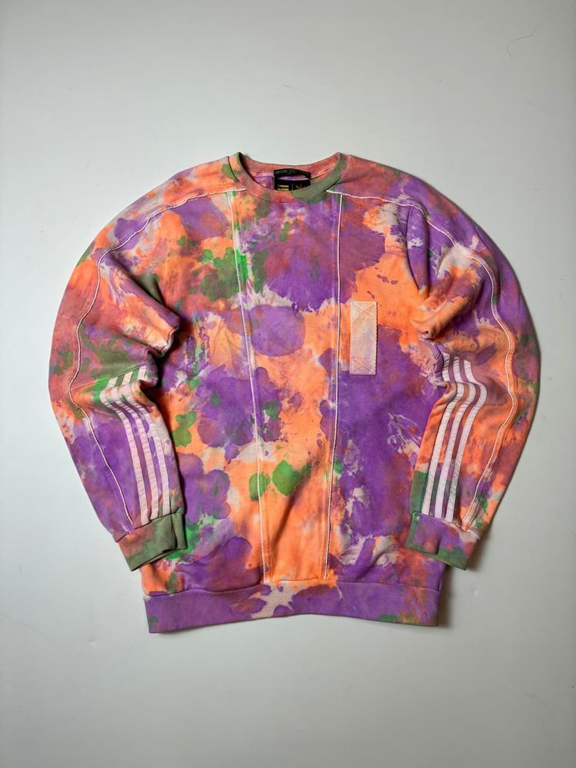 아디다스 x 퍼렐 윌리엄스 18ss 프렌치 테리 맨투맨 PN8803 상품이미지1