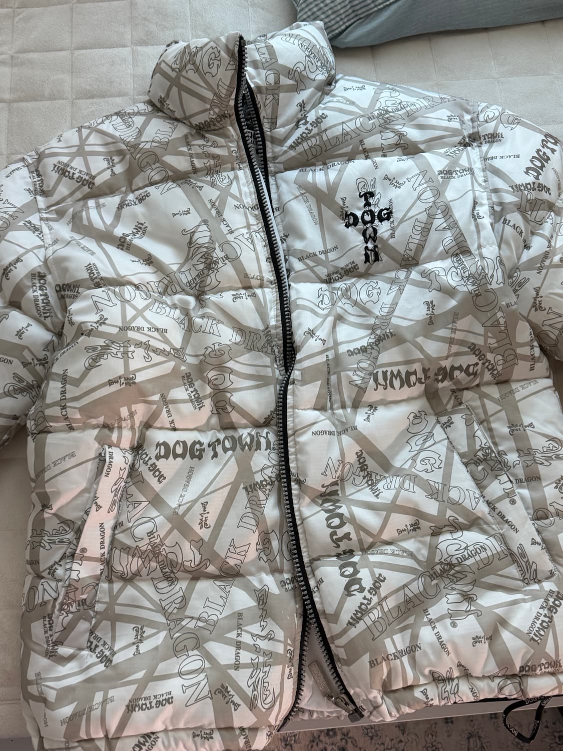 도그타운 패딩 상품이미지1