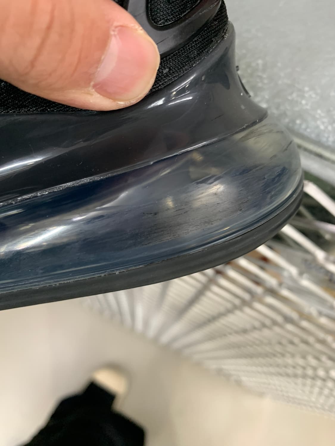 나이키 에어맥스 720 블랙 250 상품이미지4