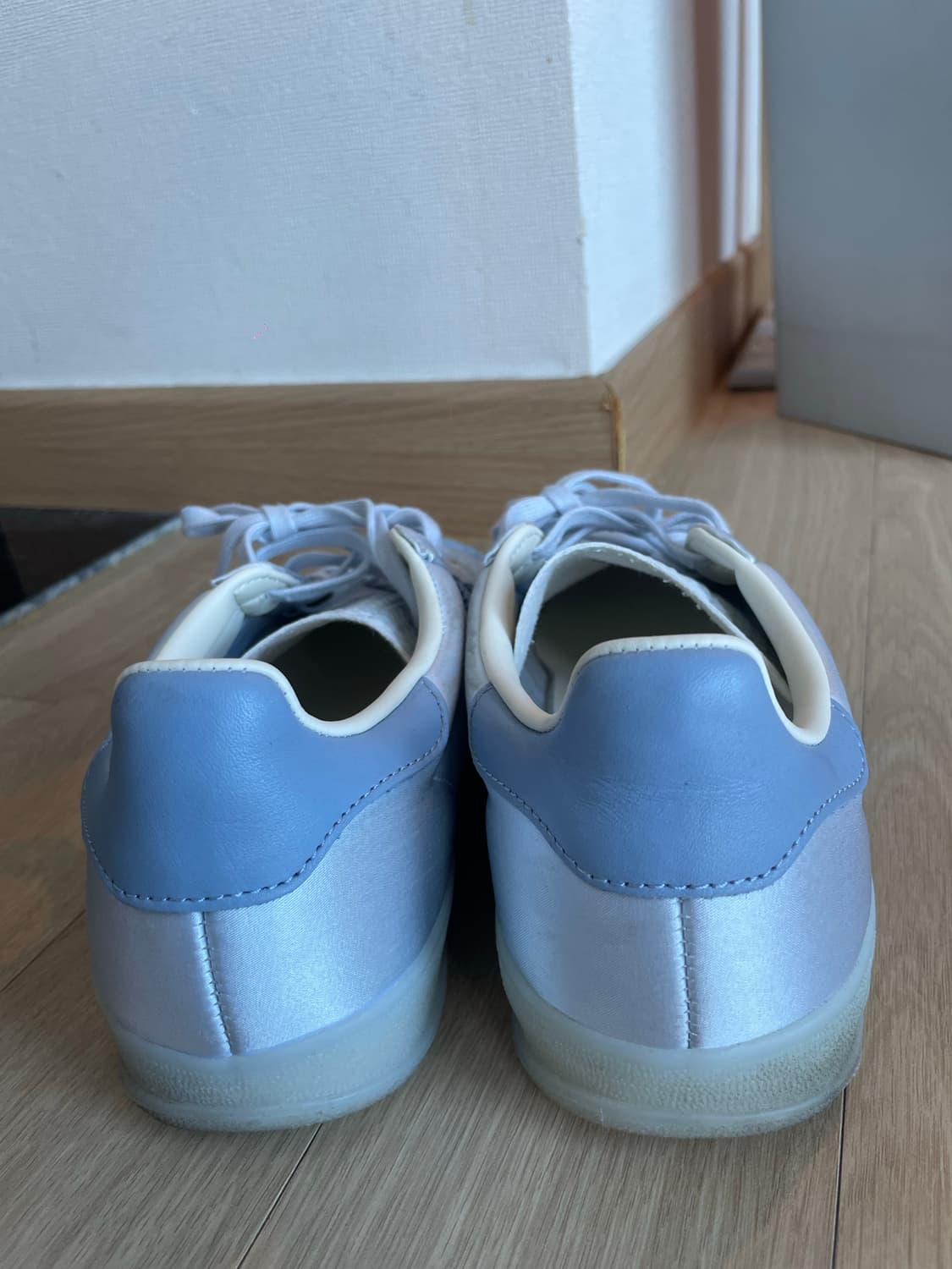 아디다스 가젤 인도어 우먼스 헤일로 블루 235 상품이미지5