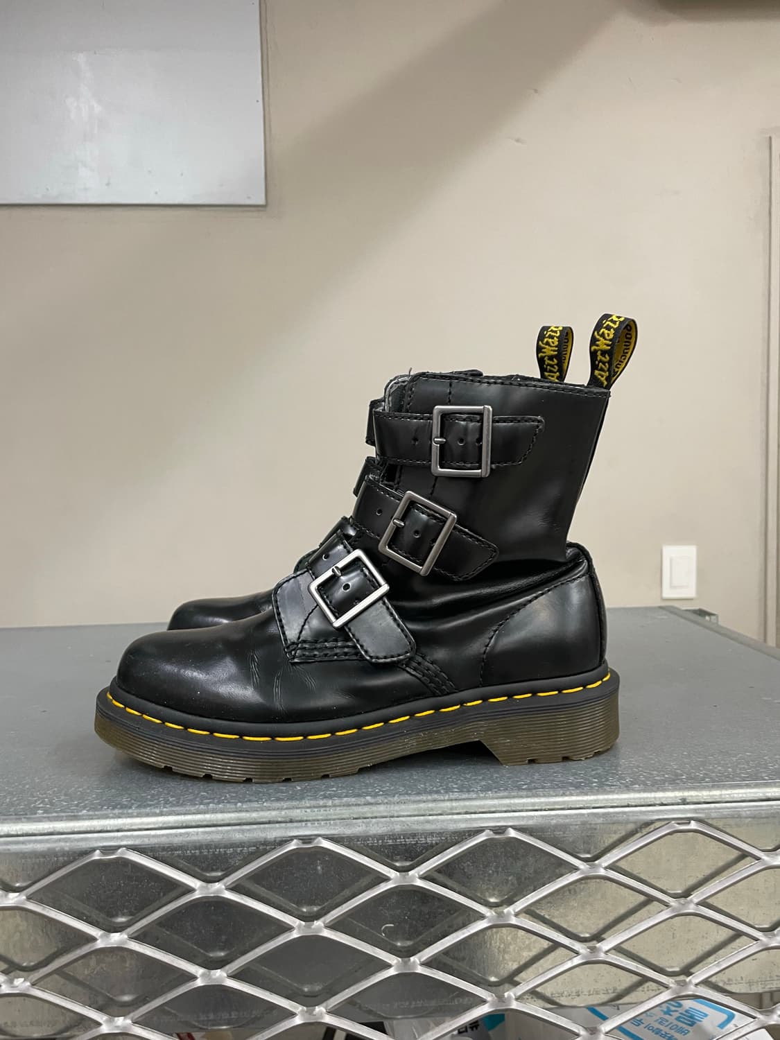 닥터마틴 블레이크 톨 블랙 부테로 UK4 (gr-4014) 상품이미지1