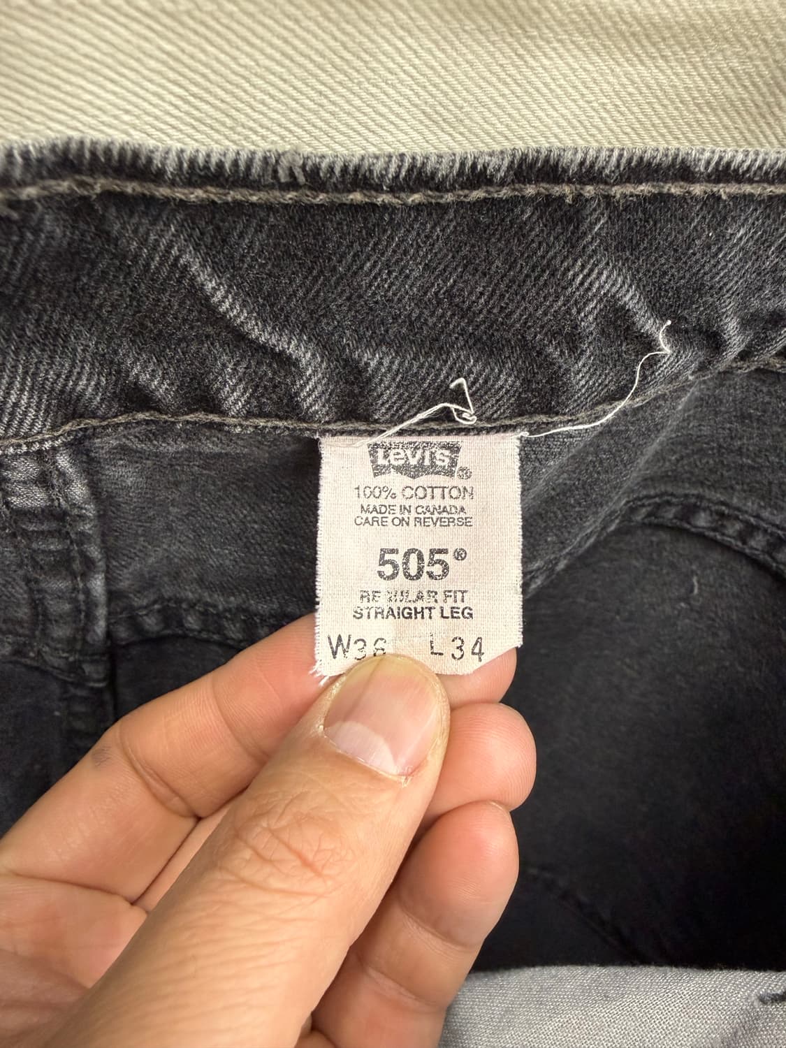 90’s 리바이스 블랙 505 팝니다. 상품이미지3