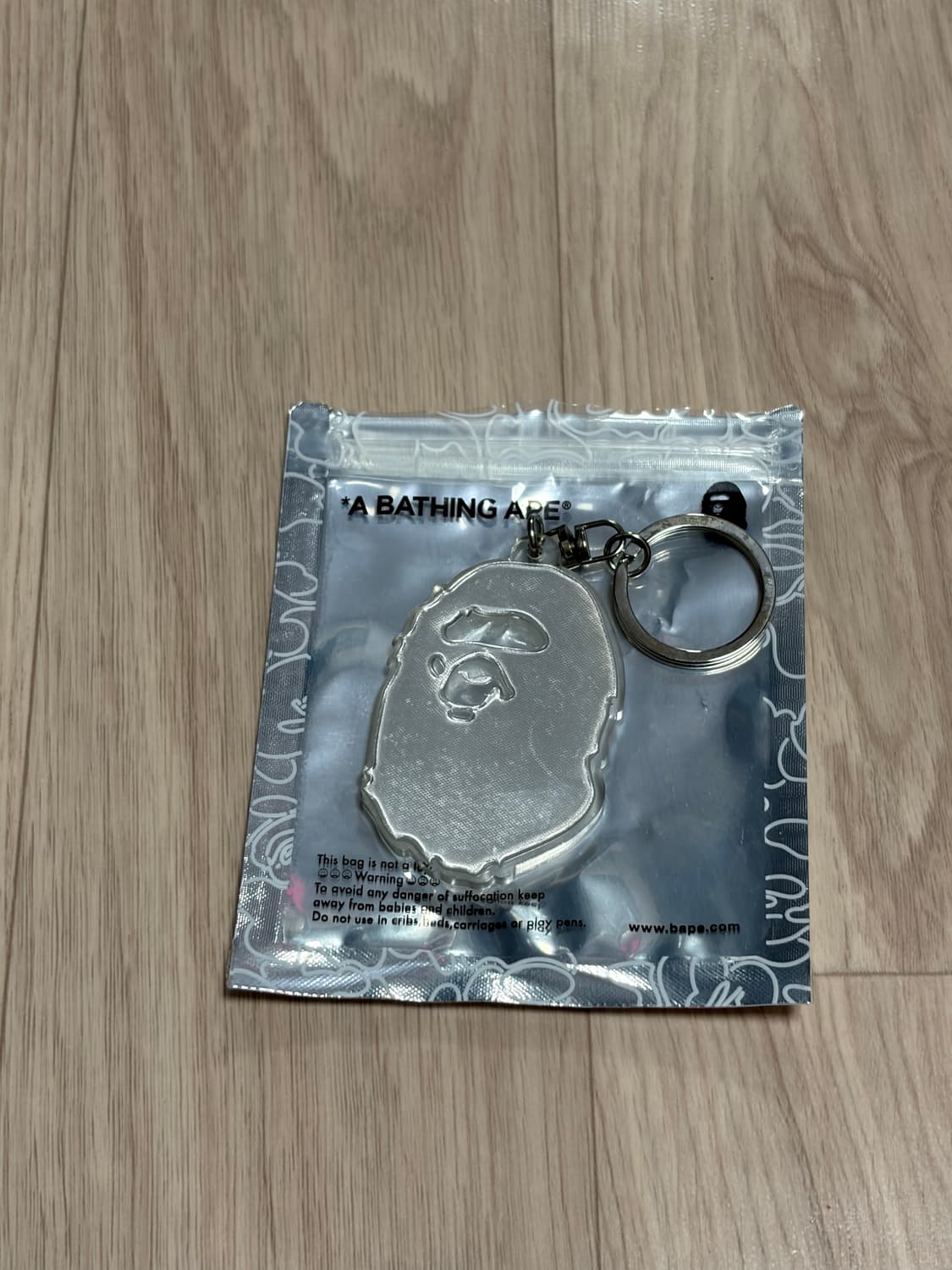 베이프 에이프 헤드 키링 리플렉티브 키체인 화이트 실버 상품이미지3