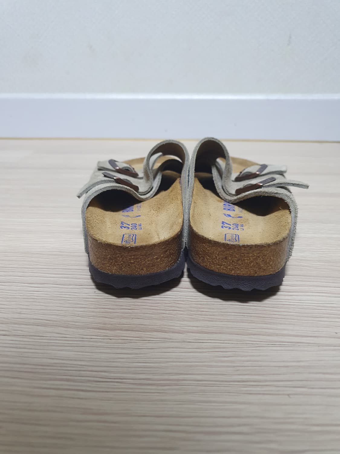 버켄스탁 취리히 슬리퍼 240 상품이미지5