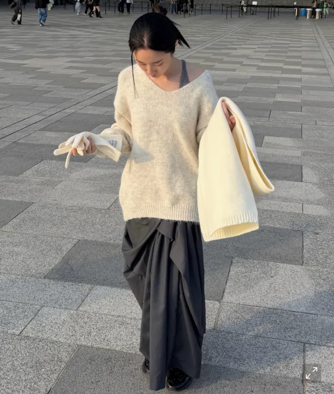 새상품) 플레어업 드레이프 레이어드 롱 스커트 차콜 품절 상품이미지1