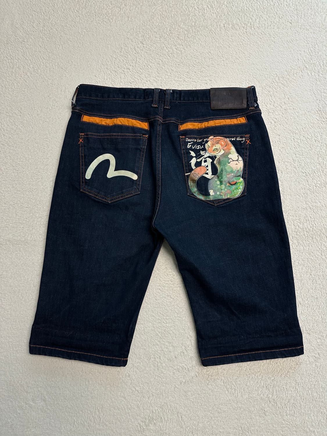 에비수 호랑이 프린팅 버뮤다 데님팬츠 반바지 상품이미지4