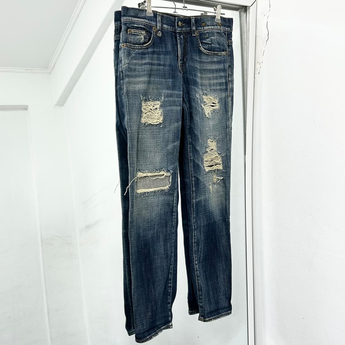 R13 알써틴 데미지 릴렉스드 스키니 데님 팬츠 상품이미지4