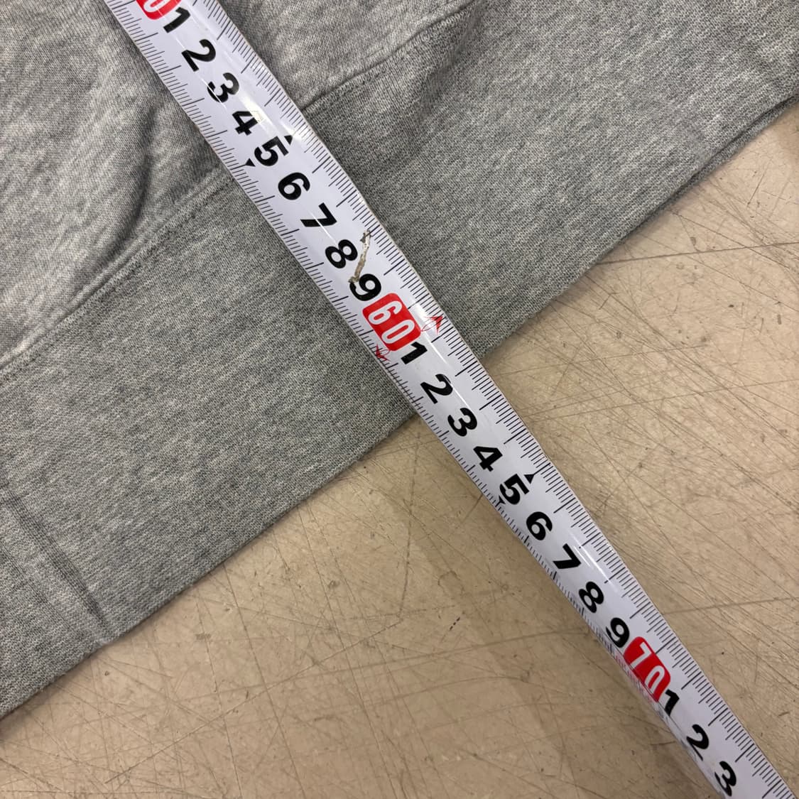 나이키 쿼터집업 그레이 맨투맨 상품이미지4