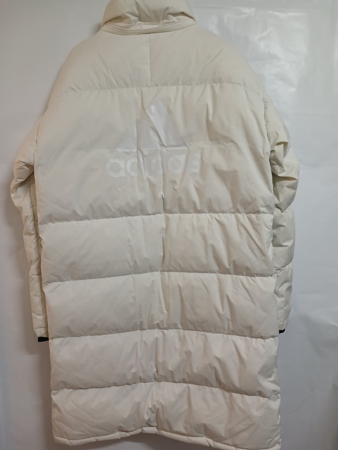 (M,95)아디다스 남녀공용 푸피 롱 다운패딩 화이트 상품이미지4