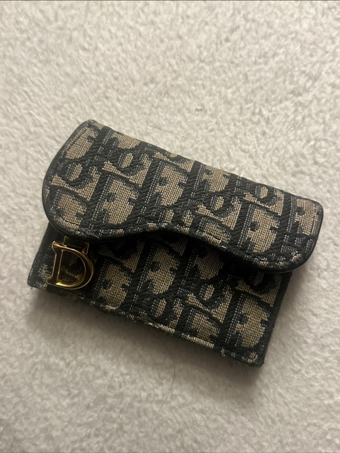 디올 새들지갑정품 판매합니다 상품이미지1