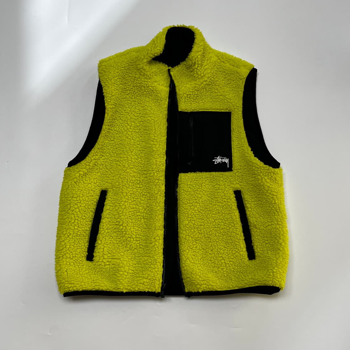 스투시 리버시블 쉐르파 베스트 L 상품이미지1