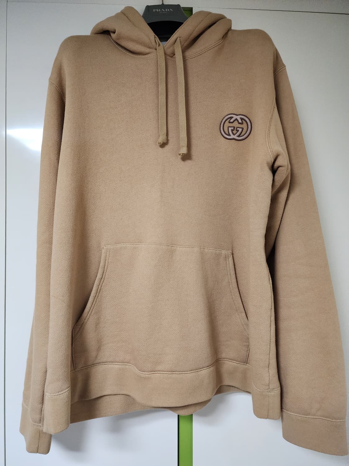 구찌 인터로킹 G 패치 후드티 베이지 XXL 105-110사이즈 상품이미지1