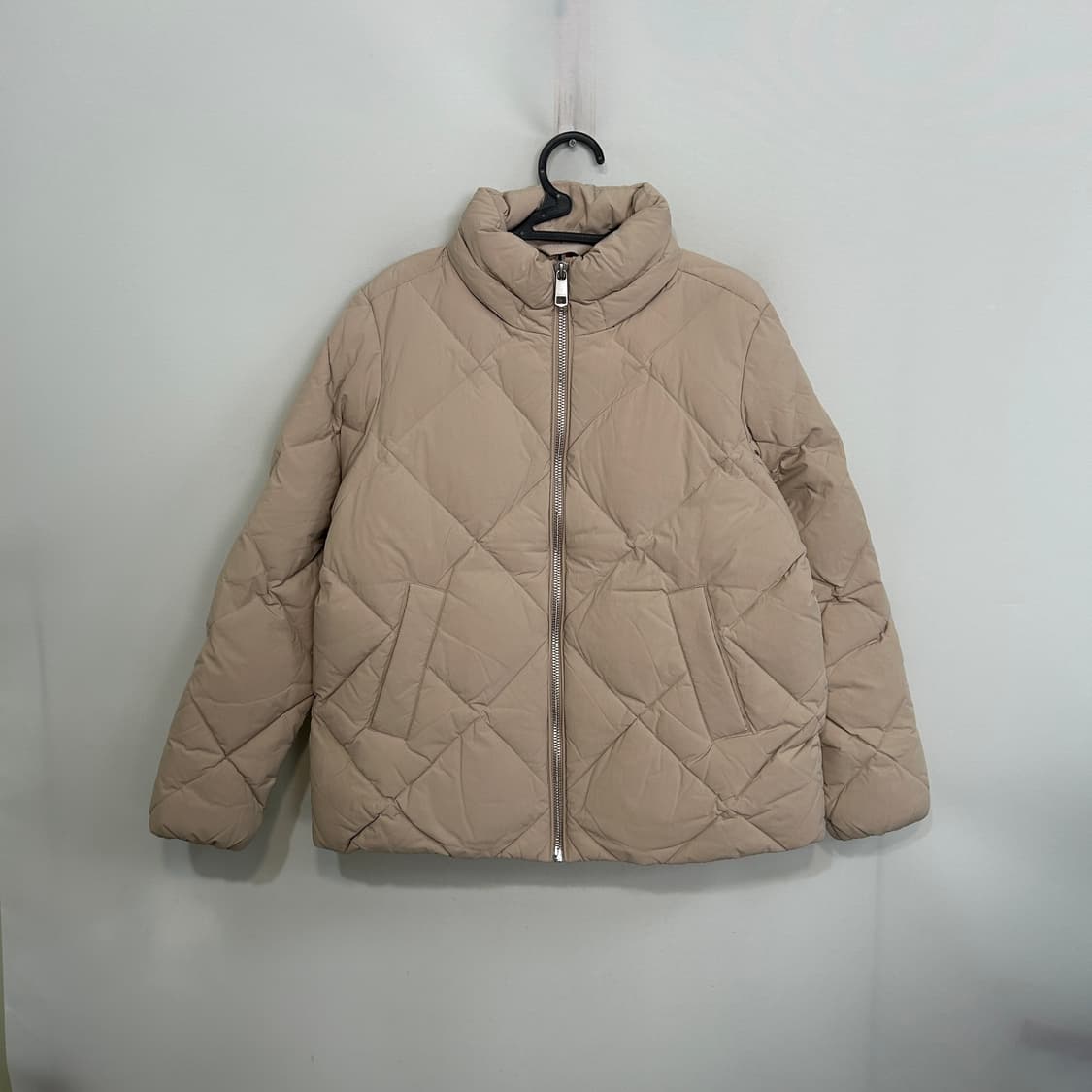 타미힐피거 여성 다이아몬드 배플 패딩 상태최상 상품이미지1