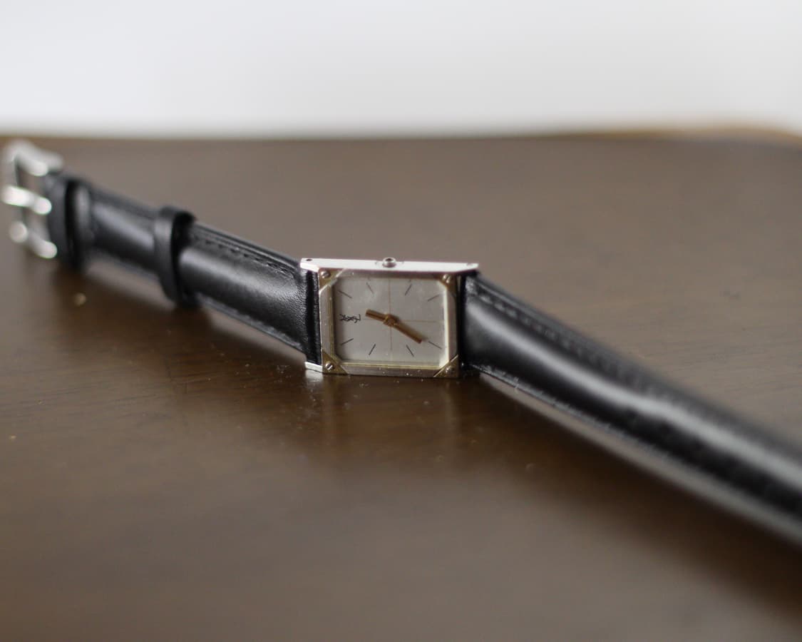 YSL 입생로랑 빈티지 쿼츠 시계 상품이미지2