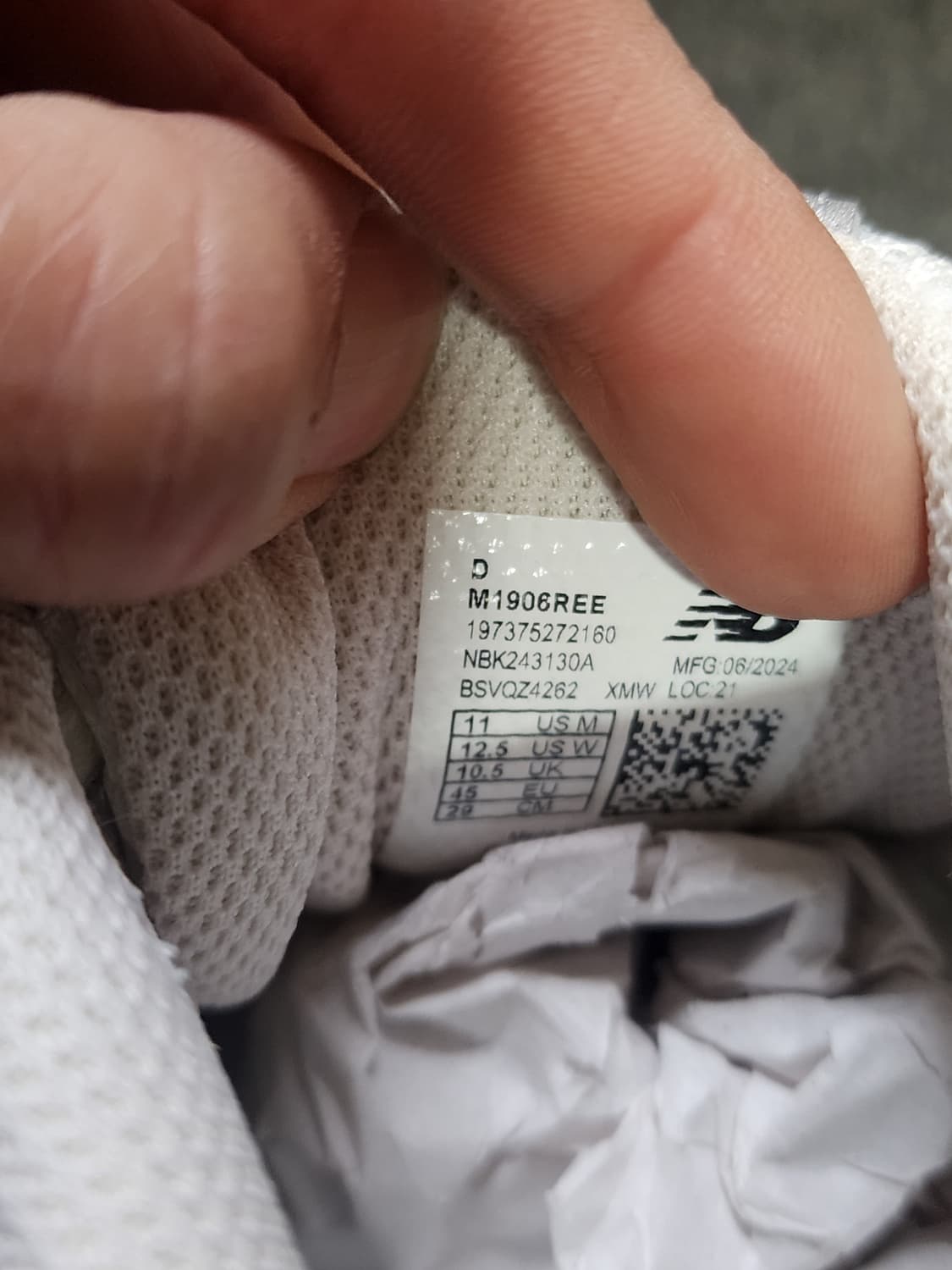 뉴발란스 1906 화이트 실버 290 상품이미지4