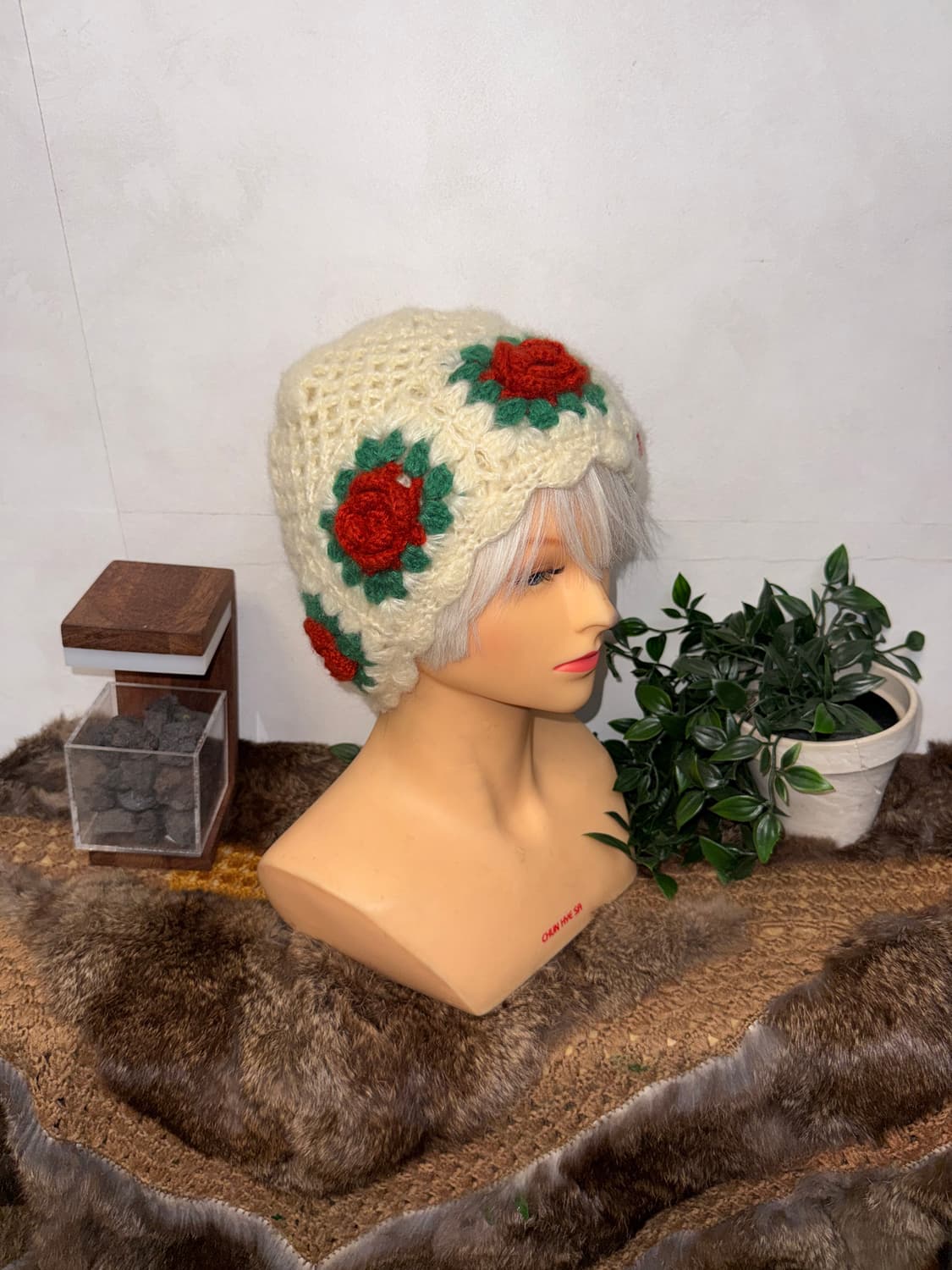 Ivory rose crochet knit beanie  상품이미지4