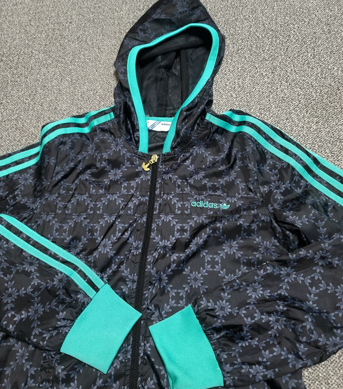 아디다스 민트라인 후드바람막이 트랙탑 90 상품이미지3