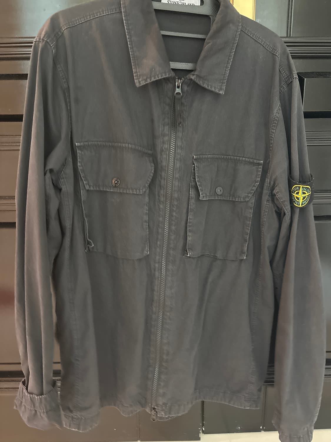 [L] 21FW 스톤아일랜드 올드이펙트 오버셔츠 블랙 113WN 상품이미지2