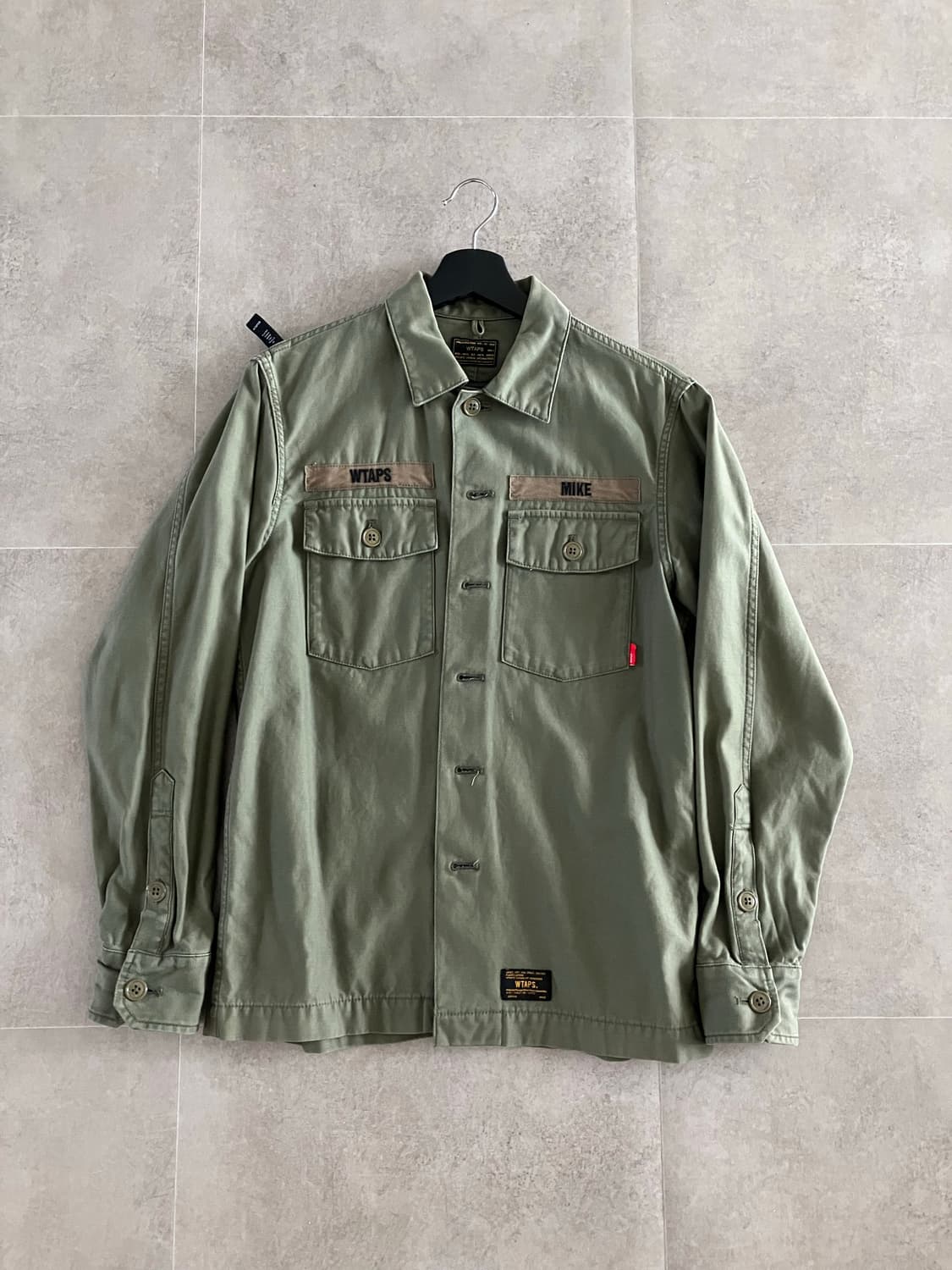 Wtaps 더블탭스 Buds 사틴 퍼티그 셔츠 상품이미지1