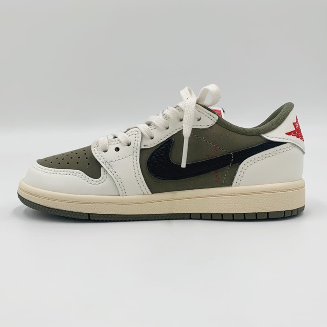에어 조던 1 로우 OG SP 트래비스스캇 미디엄 올리브 PS NO.99 상품이미지7