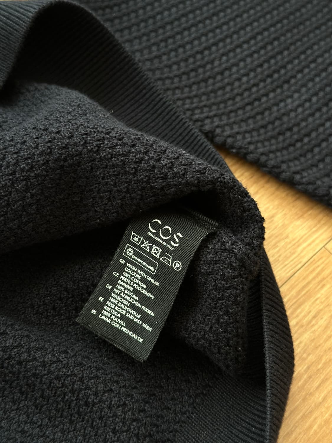 [COS]코스 스트럭처드 니트 스웨터 / 다크네이비 M 상품이미지4