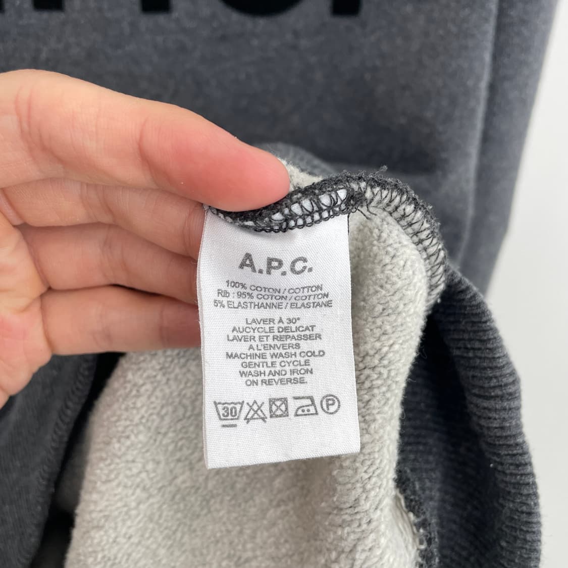 U 아페쎄 VPC 로고 맨투맨 30주년 상품이미지4