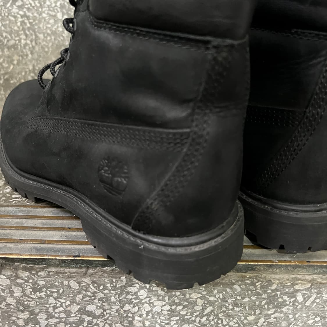 팀버랜드 6인치 프리미엄 워터프루프 블랙 부츠 상품이미지4
