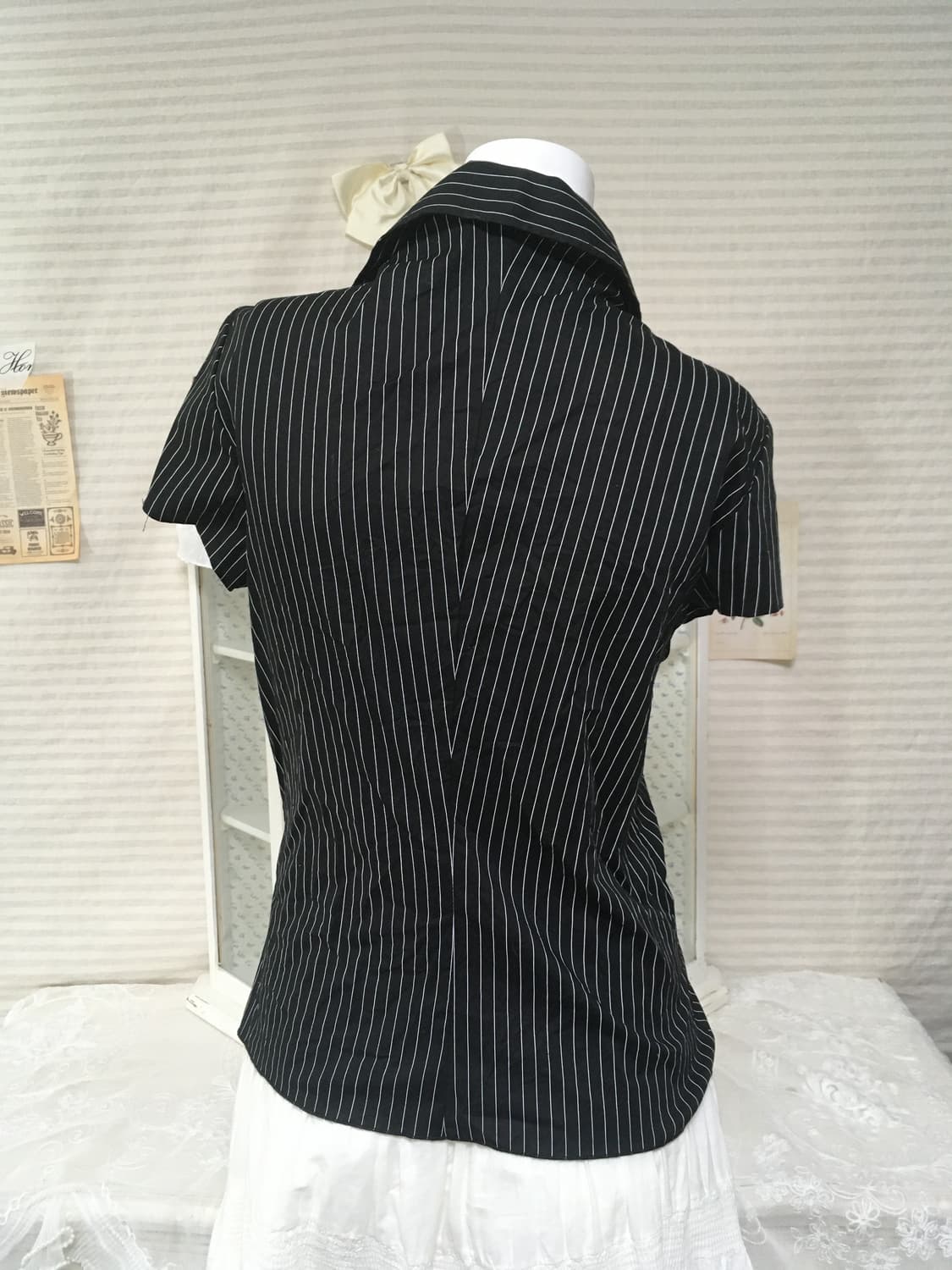 빈티지 블랙 갸루 펑크 스트라이프 러플 블라우스 상품이미지3