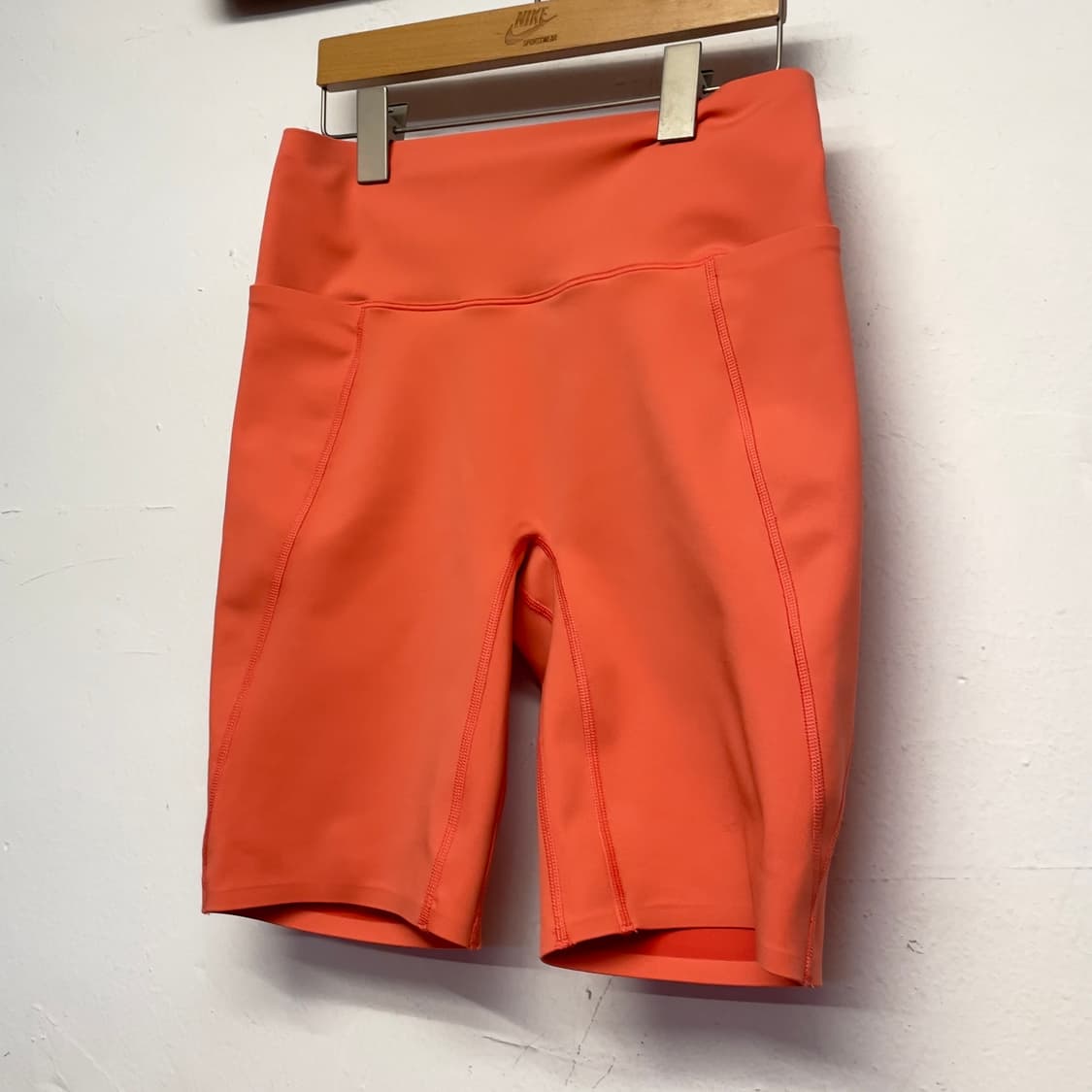 나이키 (우먼) 유니버사 러닝 하프 타이즈   상품이미지2