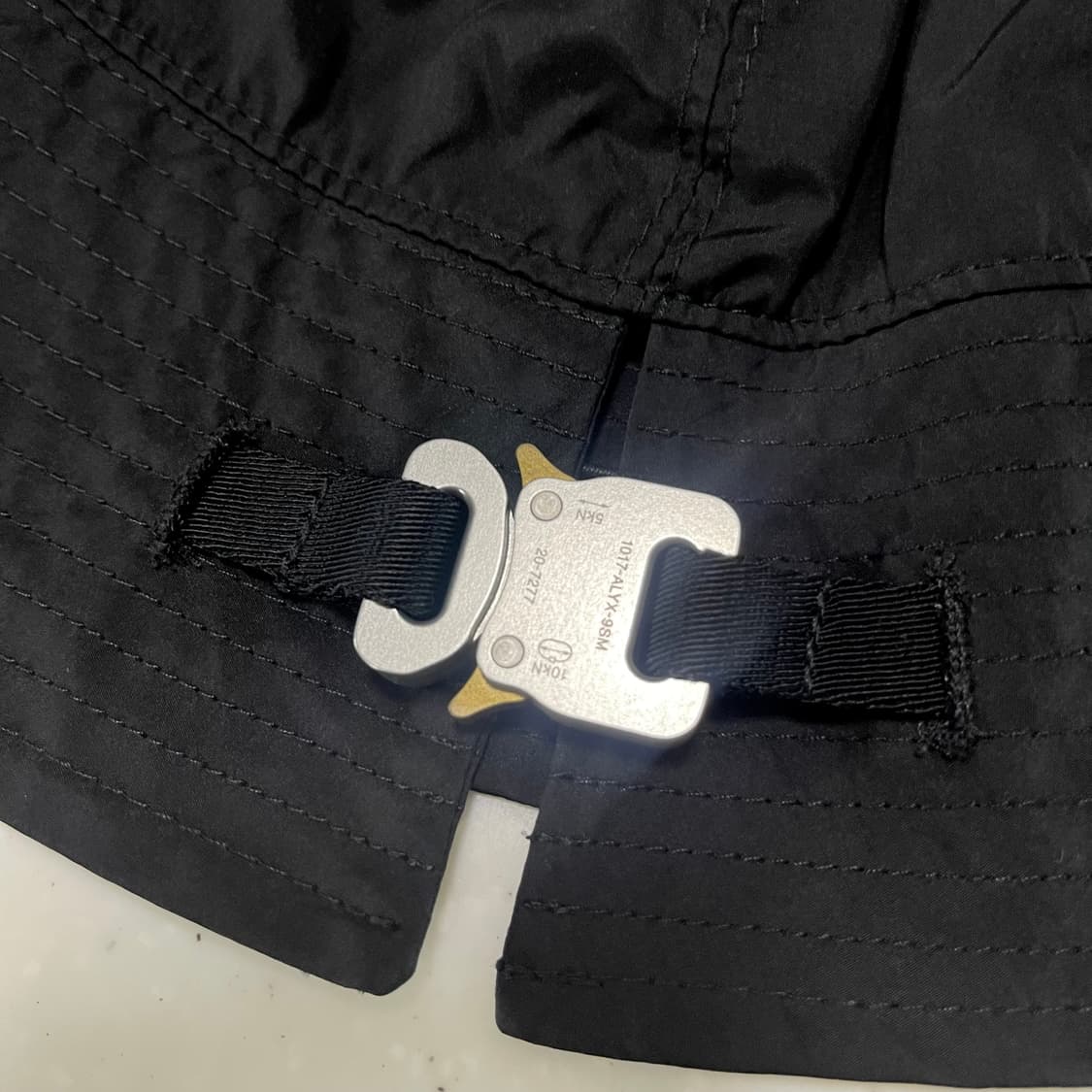 1017 ALYX 9SM Buckle Bucket Hat 상품이미지6