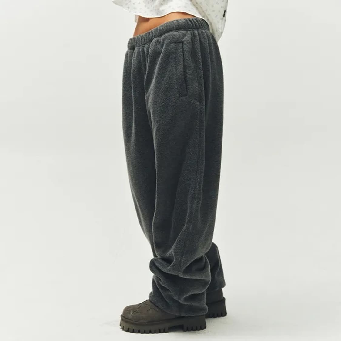 플리즈프로젝트 웜 플리스 조거 팬츠 상품이미지1