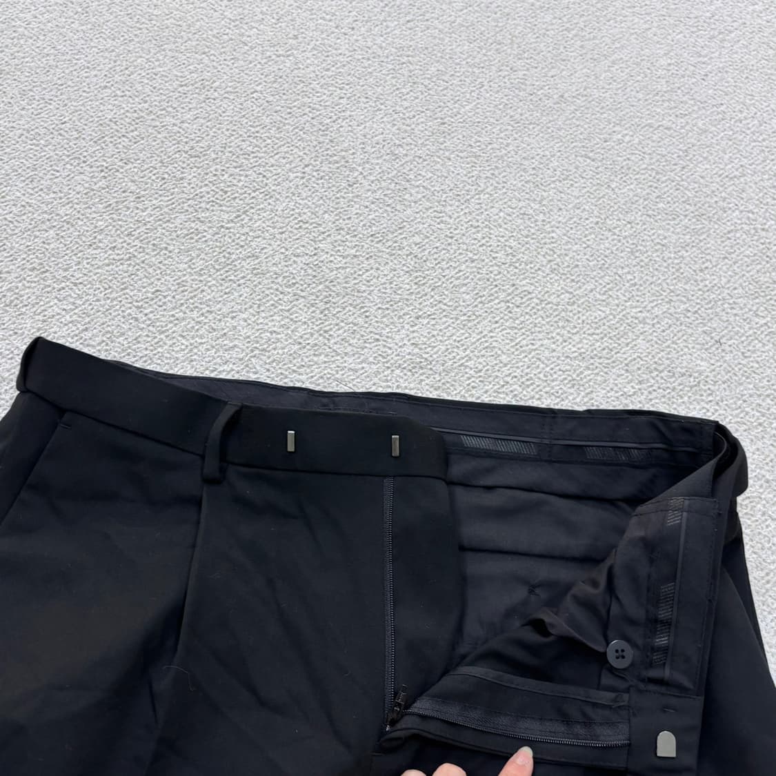 33 무신사스탠다드 남성 와이드핏 슬랙스 팬츠 0522E 상품이미지5