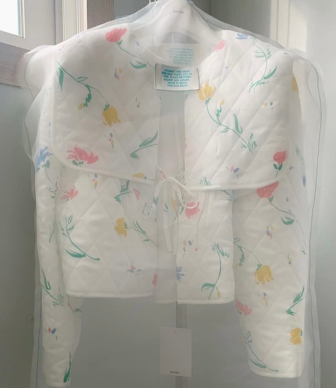 프레클 메이드 플라워 엠보시드 누빔 자켓 경량패딩 (상태굿, 쿨거에눌) 상품이미지5